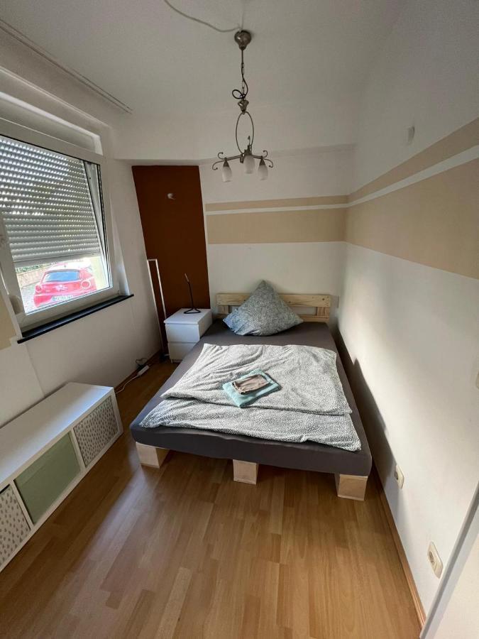 Privatzimmer Nahe Residenz Und Innenstadt Wurzburg Exterior photo